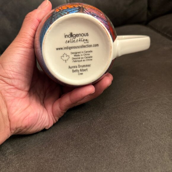 Aurora Drummer Ceramic Mug By Betty Albert For Wabimeguil With Signature Design - Picture 8 of 8